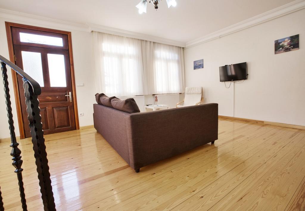 Buyukada Apart Hotel - Sehbal Адалар Екстериор снимка