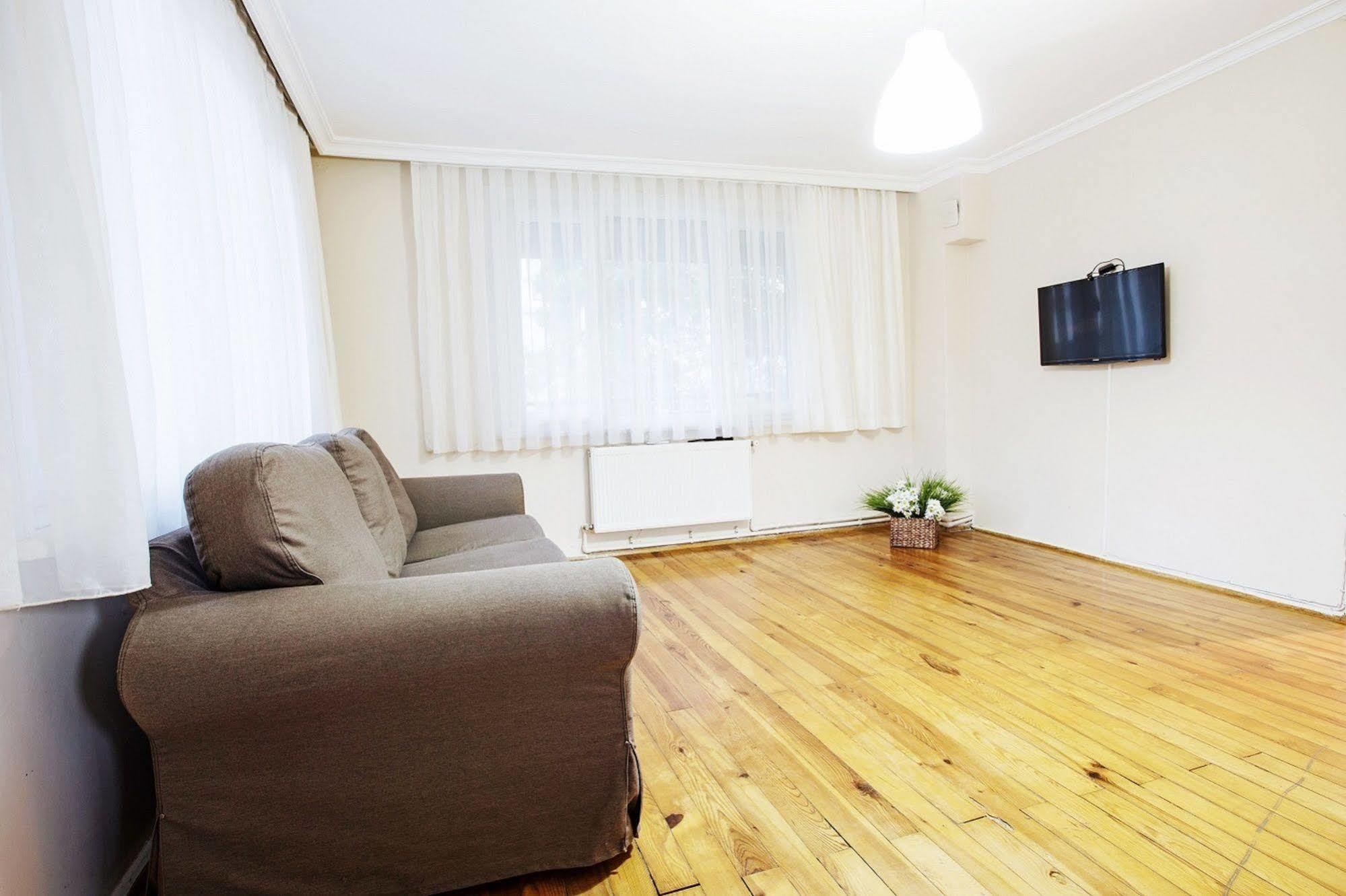 Buyukada Apart Hotel - Sehbal Адалар Екстериор снимка